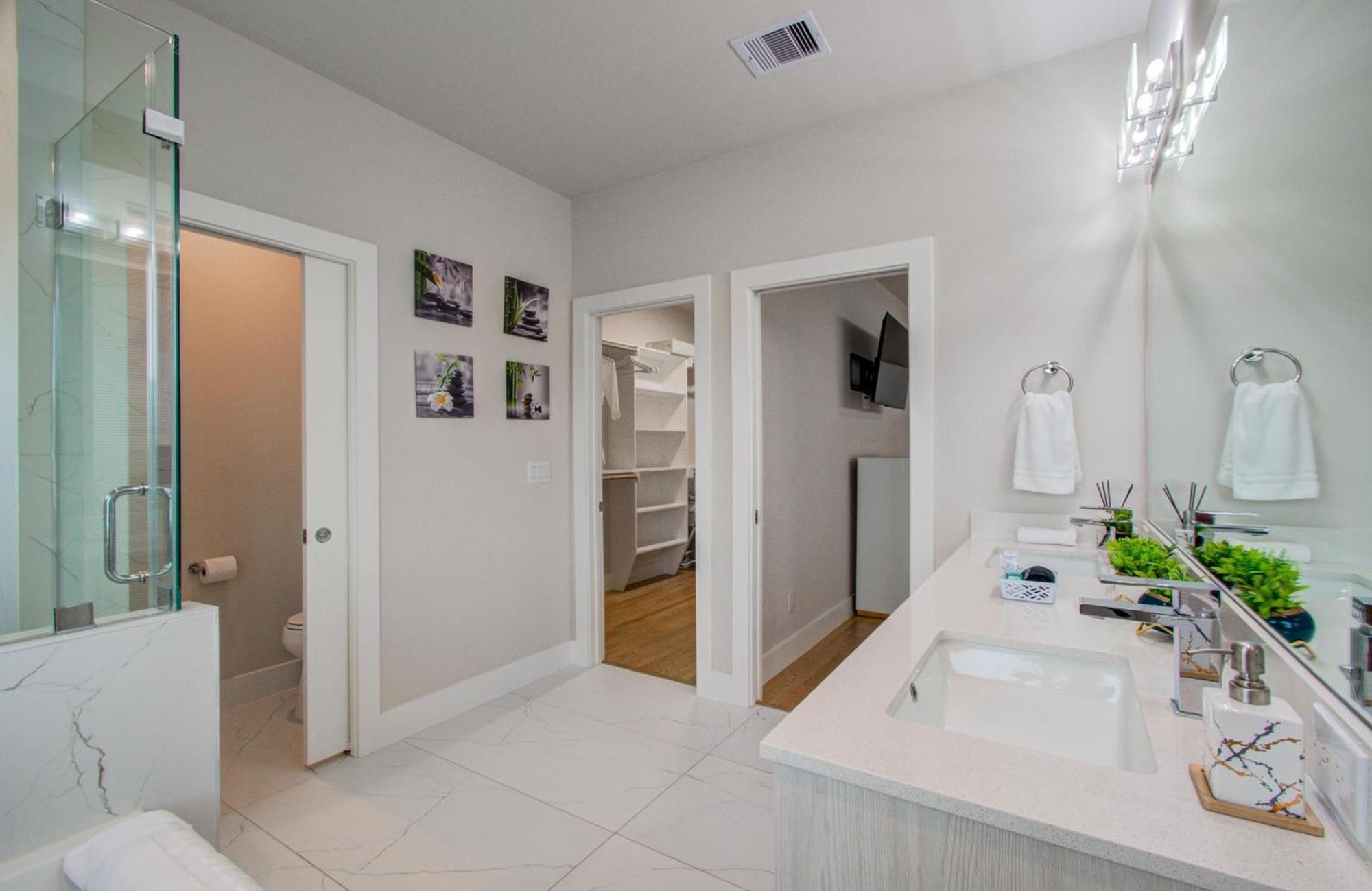 Renaissance, Luxury 3br To Enjoy And Relax * Houston