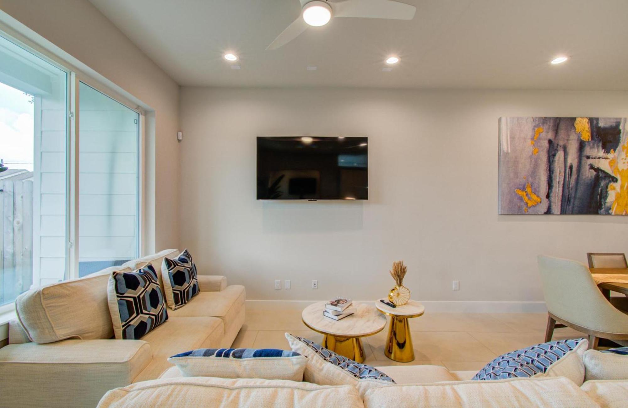 Renaissance, Luxury 3br To Enjoy And Relax * Houston
