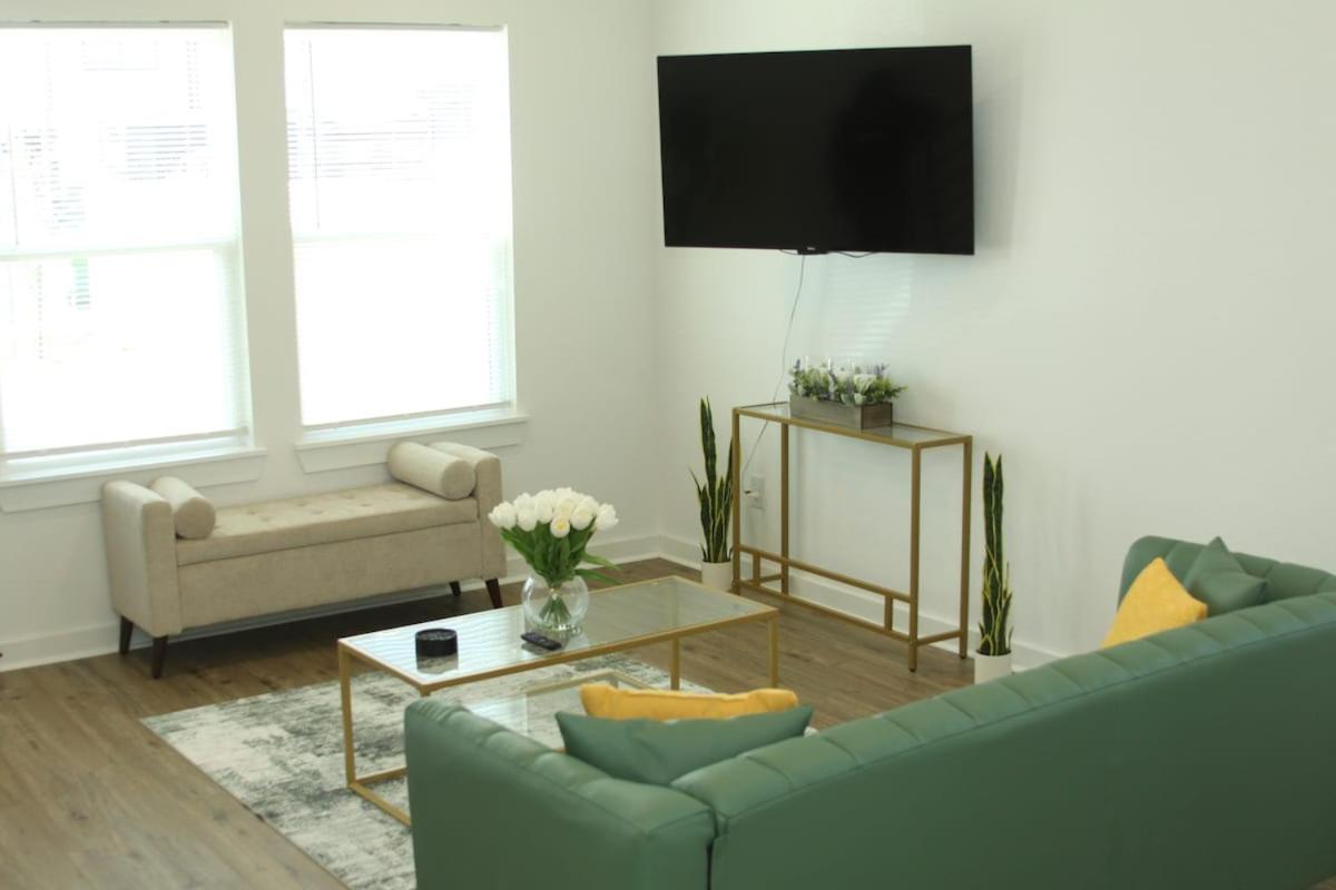 Houston Modern Townhouse *
