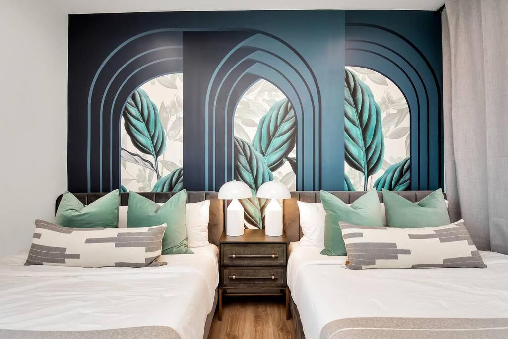 The Oasis Checkmate Stunning Rooftop With Views Holiday home Houston