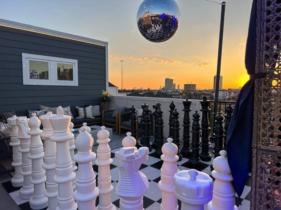 The Oasis Checkmate Stunning Rooftop With Views