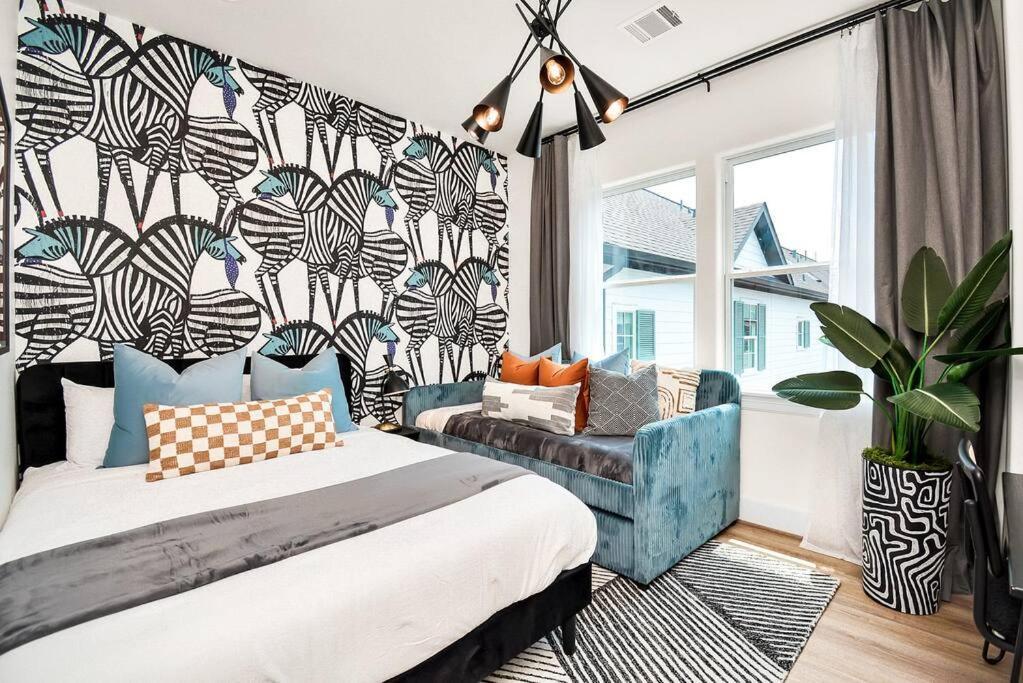 The Oasis Checkmate Stunning Rooftop With Views * Houston