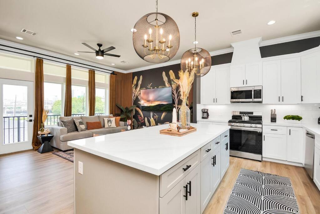 Holiday home The Oasis Checkmate Stunning Rooftop With Views *