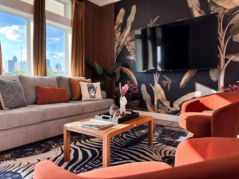 The Oasis Checkmate Stunning Rooftop With Views * Houston