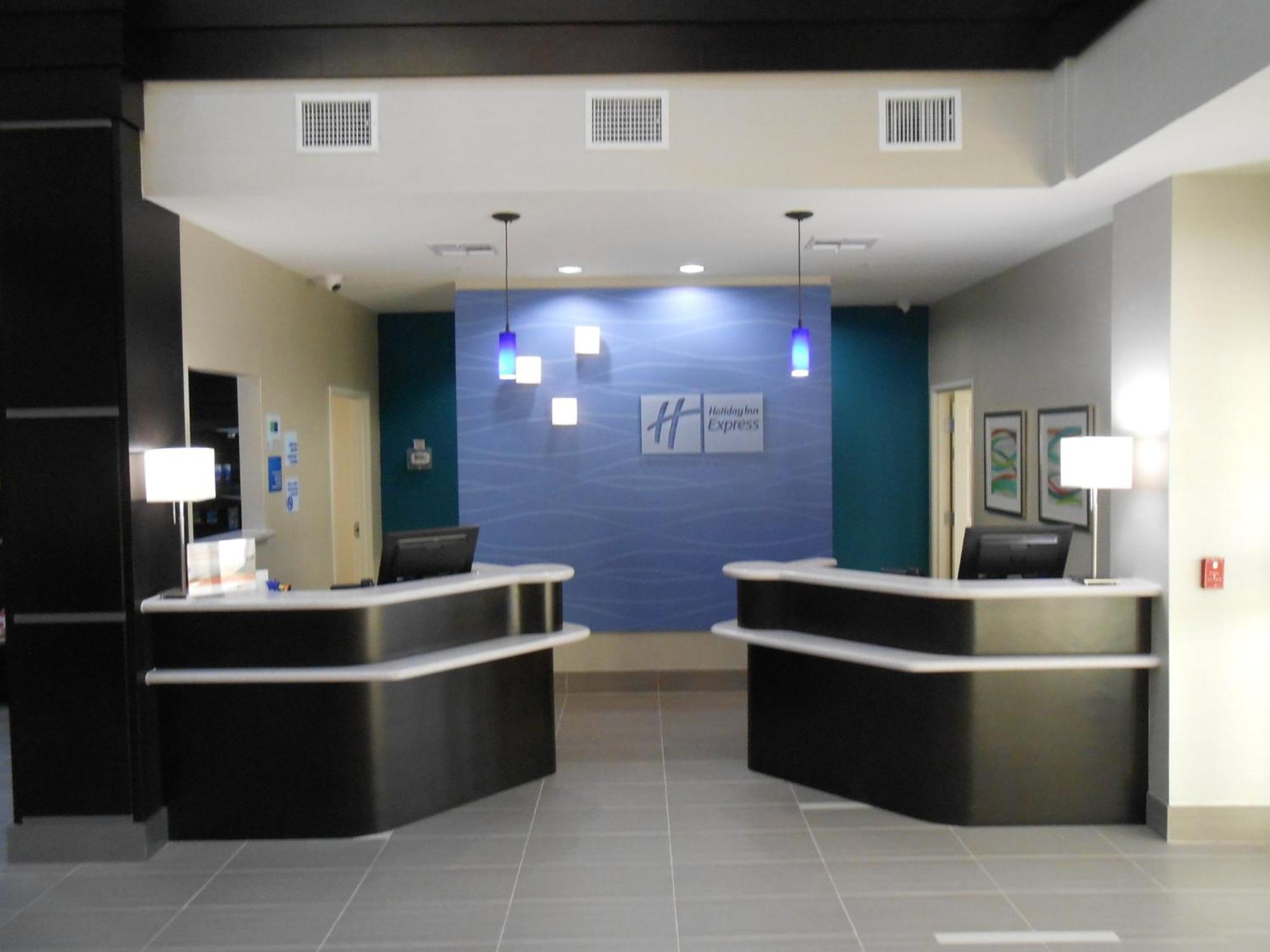 Hotel Express & Northwest-brookhollow By Ihg