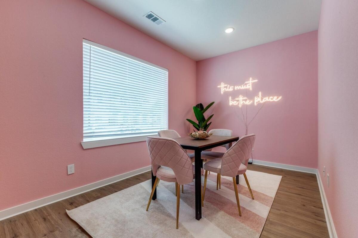 Glam Luxury Lifestyle Within Houston! Holiday home Houston