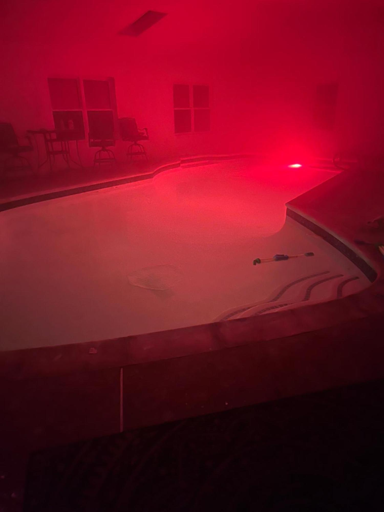 Indoor Heated Pool, Hot Tub And Steam * Houston