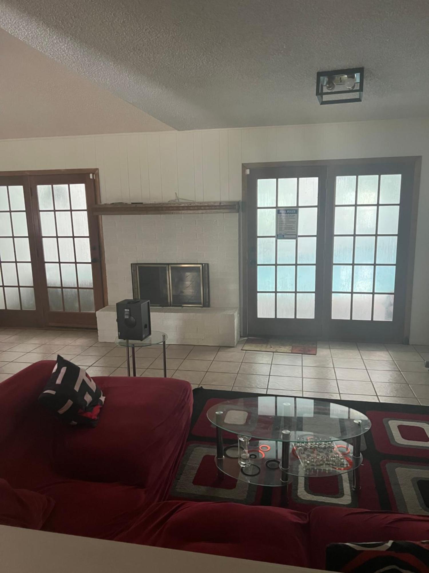 Indoor Heated Pool, Hot Tub And Steam Holiday home