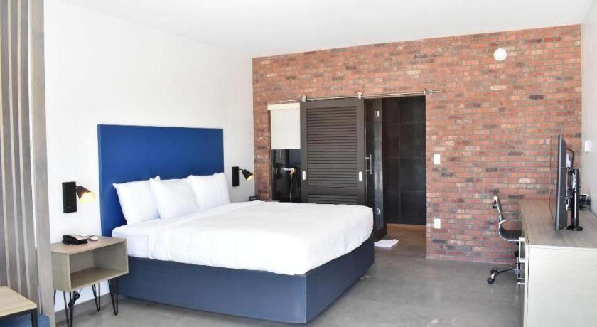 Bella Hotel 2*