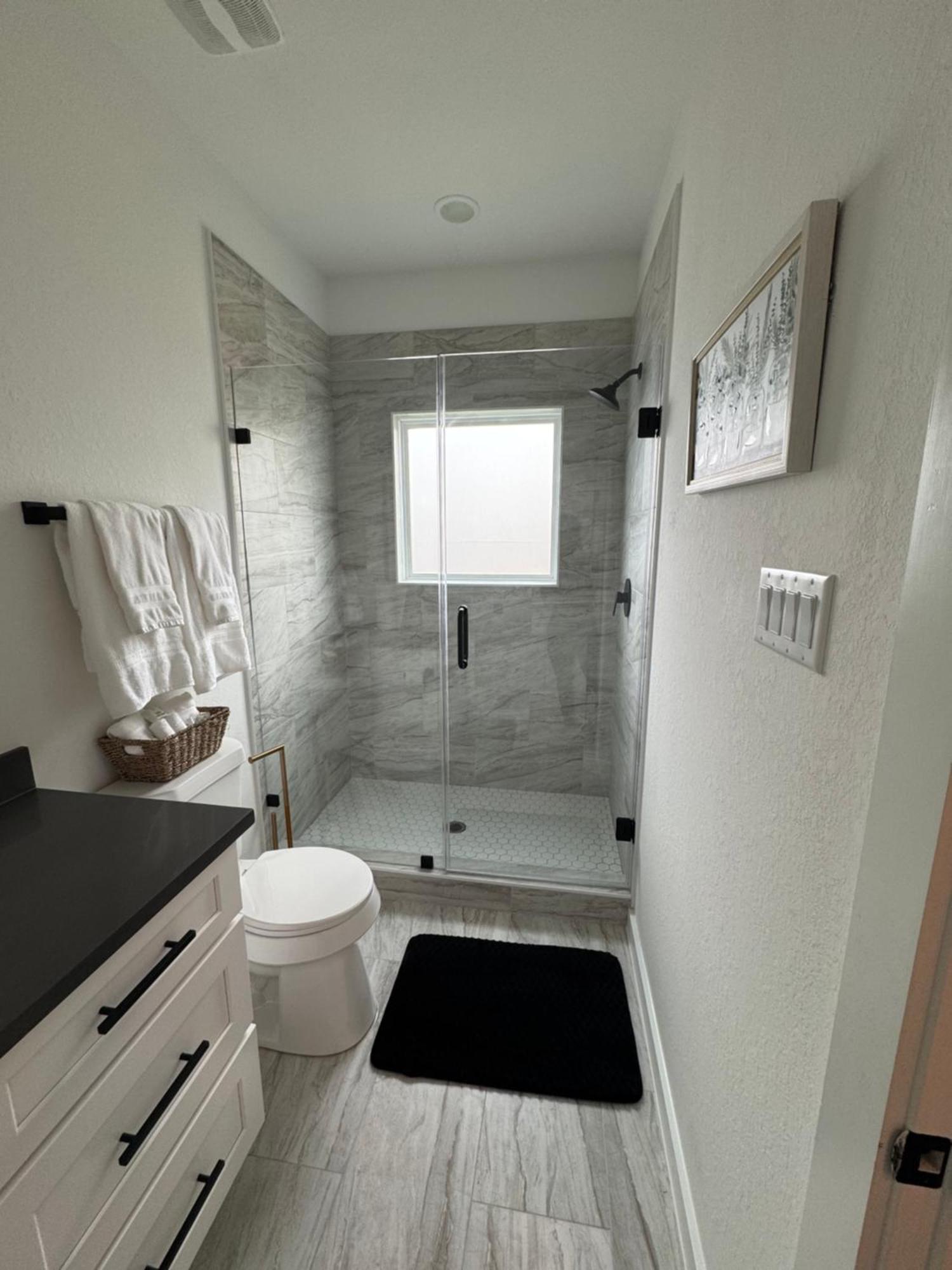 Houston Modern Townhouse Apartment *