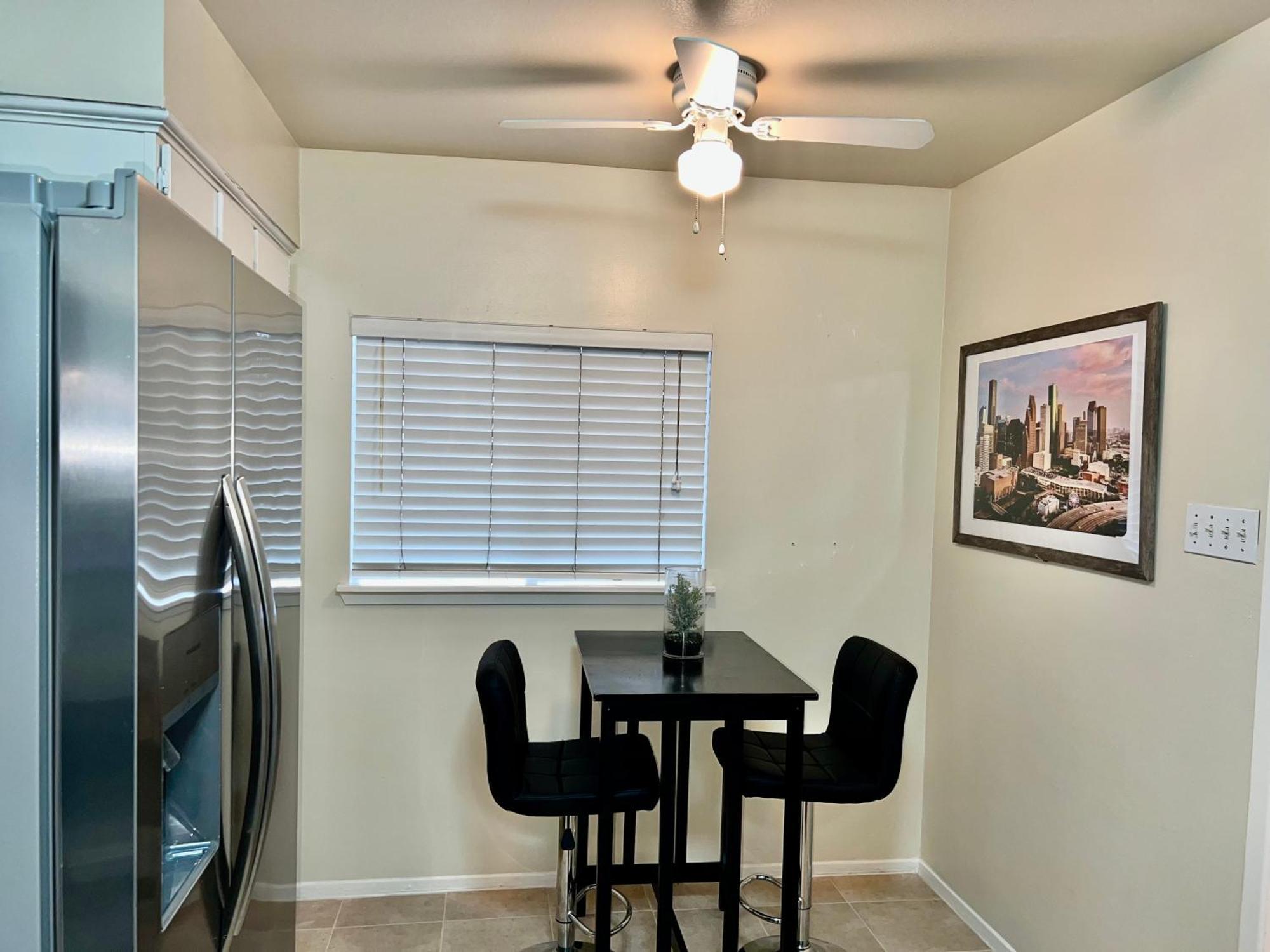 Chic Med Center & Nrg Apartment Houston