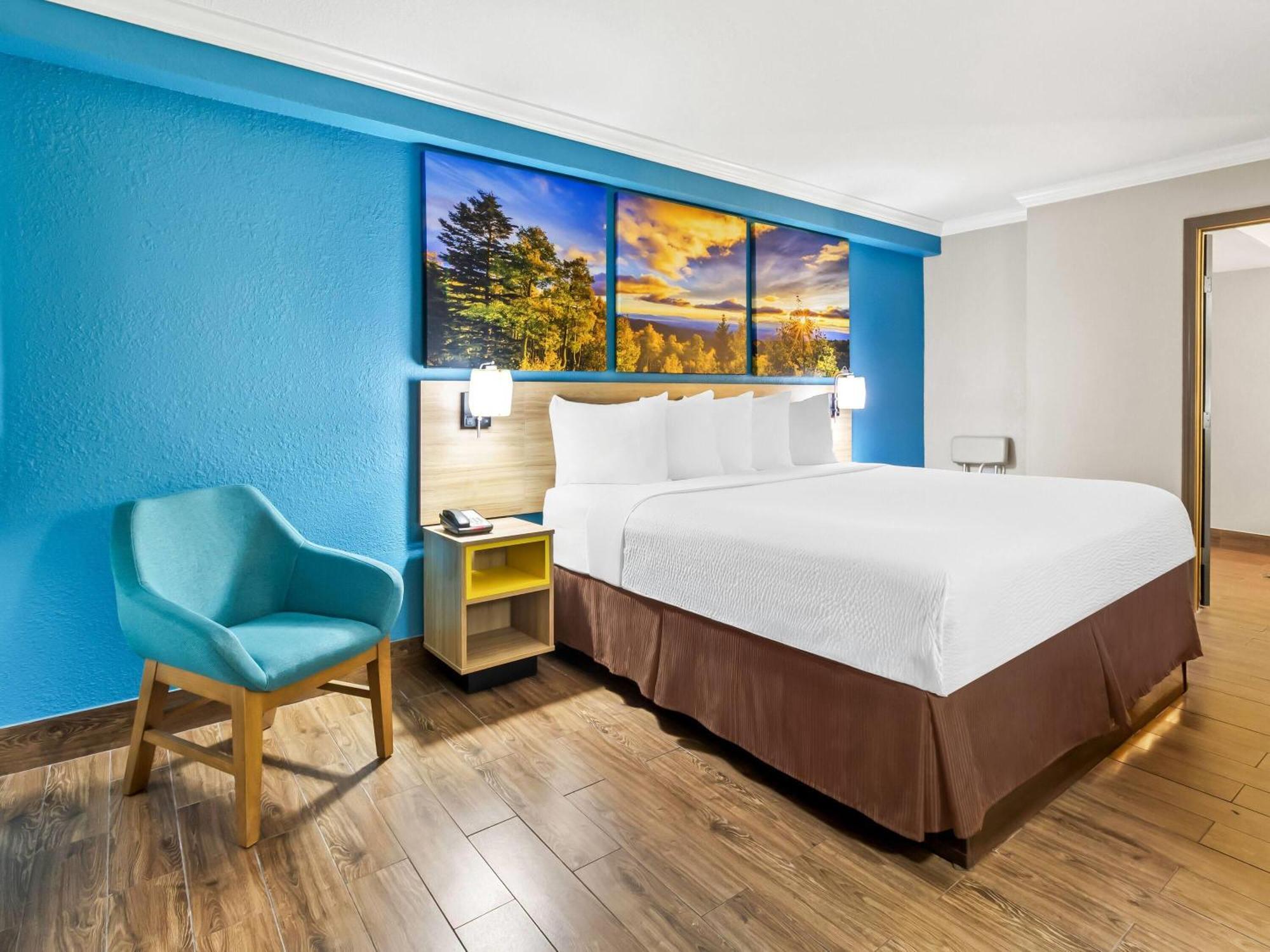 Hotel Days By Wyndham East