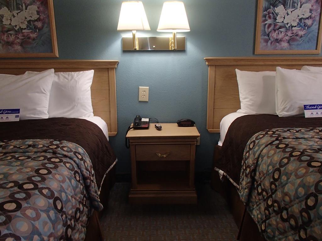 Americas Value Hobby Airport 3* Houston
