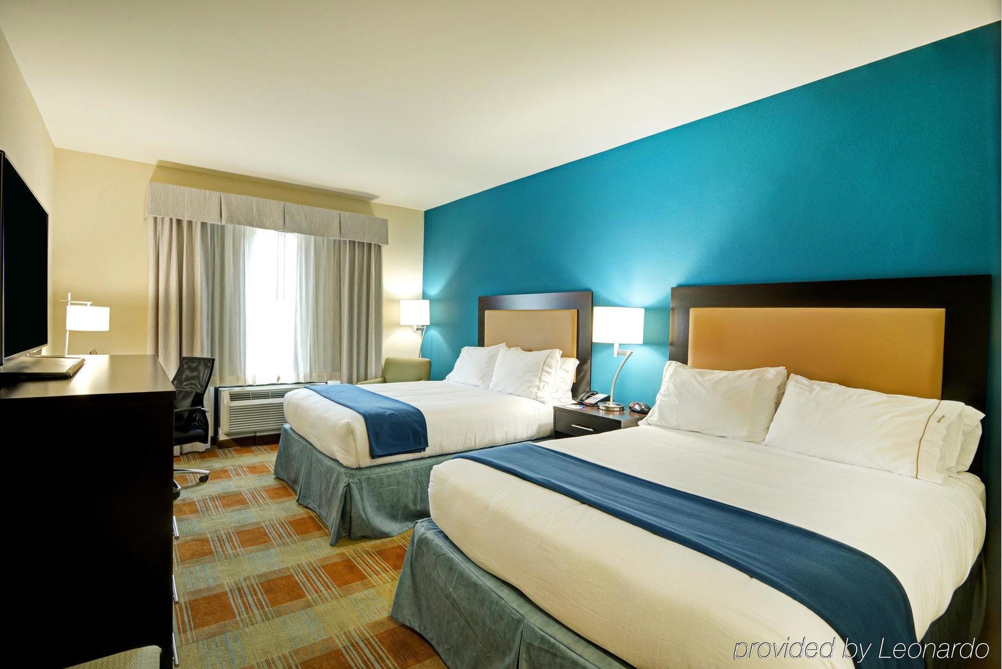 Hotel Express & Northwest-brookhollow By Ihg Houston