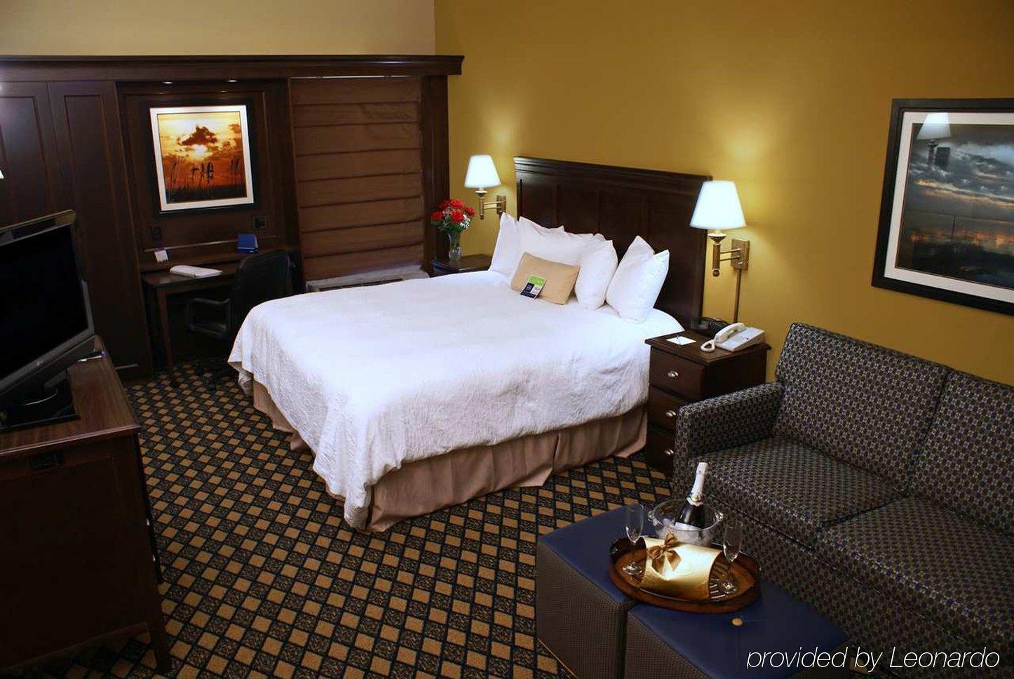 Hampton I-10 West-energy Corridor Hotel 3*