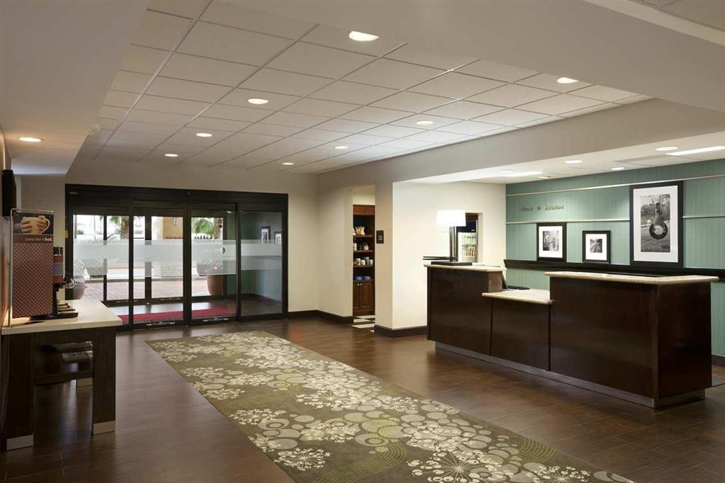 Hampton & Houston-westchase Hotel 3*