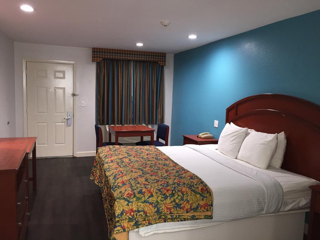 Cabana Tx Hotel