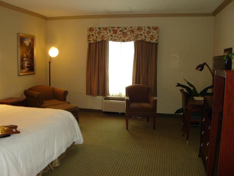 Hampton & Houston-westchase 3* Houston