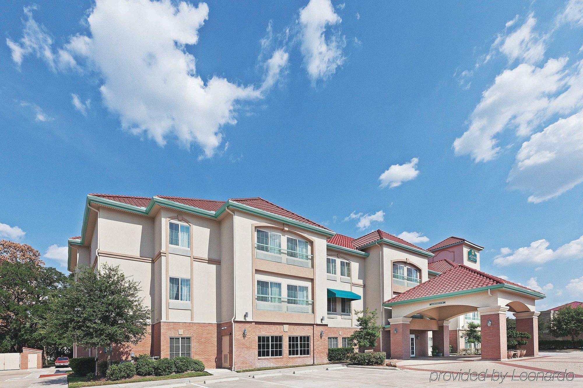 Hotel Spark By Hilton West Clay Road