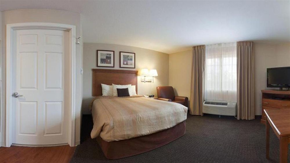 Candlewood Nw - Willowbrook, An Ihg Houston