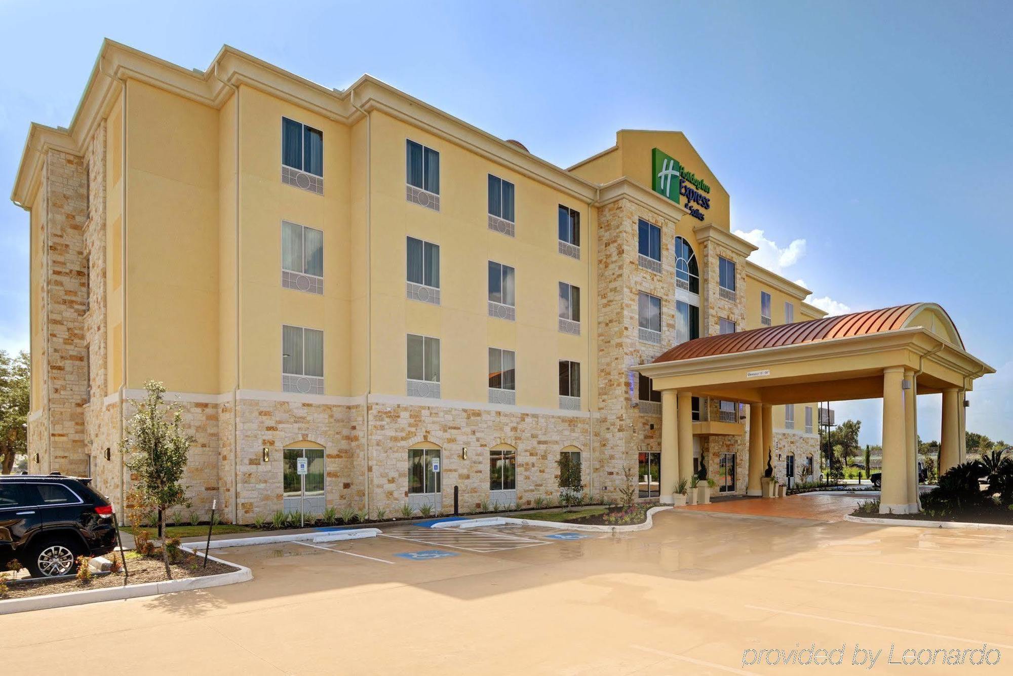 Hotel Express & Northwest-brookhollow By Ihg Houston
