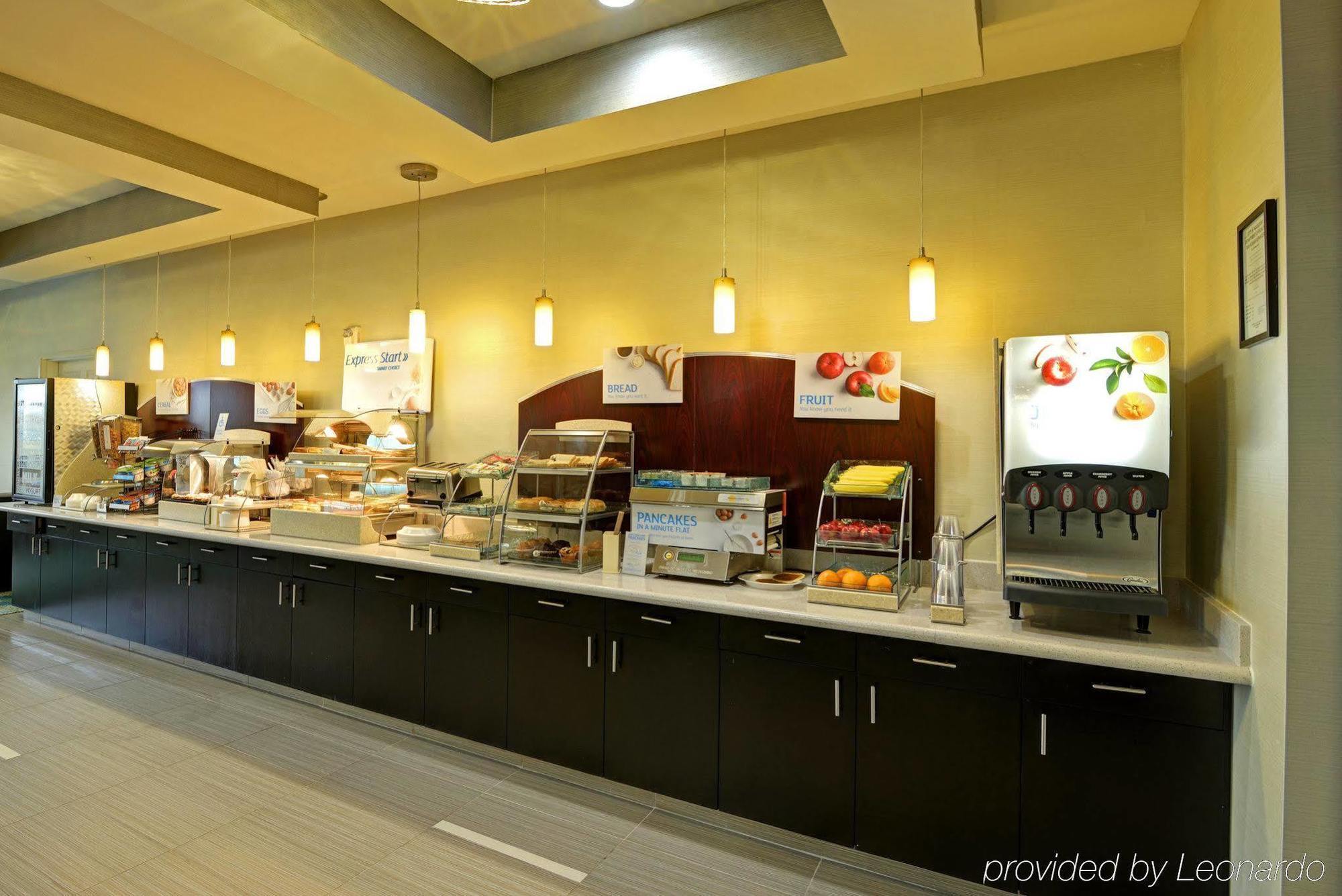 Hotel Express & Northwest-brookhollow By Ihg Houston