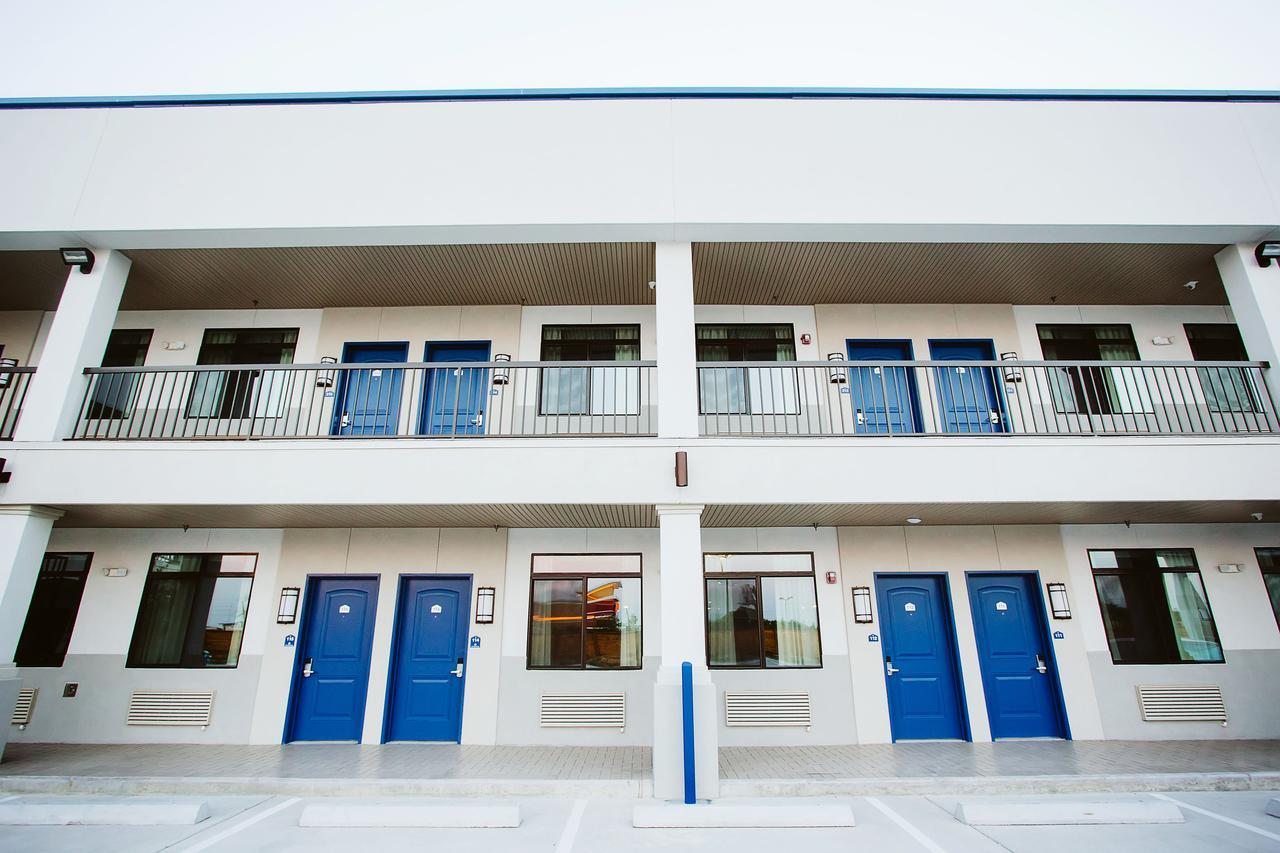 Palace Westpark Blu Motel 2*