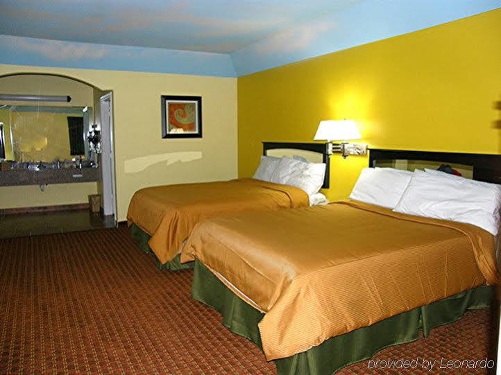 Scottish & Timber Creek, Houston, Tx Motel