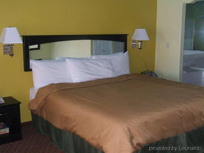 Scottish & Timber Creek, Houston, Tx Motel