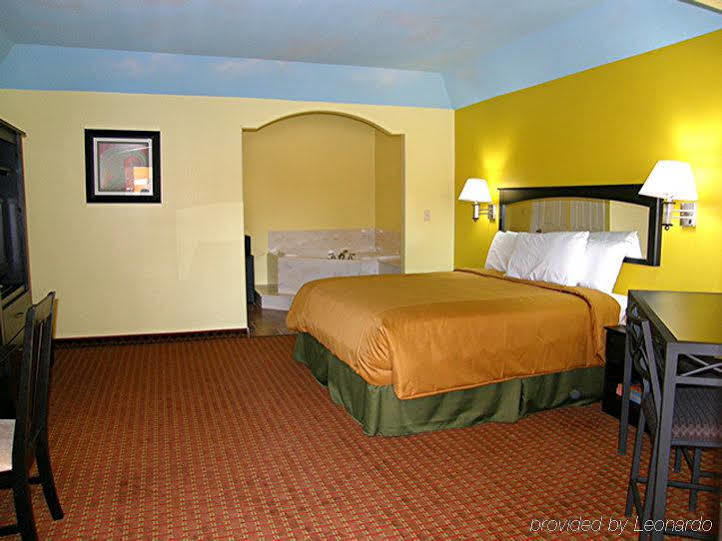 Scottish & Timber Creek, Houston, Tx 2*
