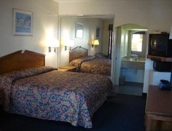 Super 8 By Wyndham Hobby Airport South Hotel Houston