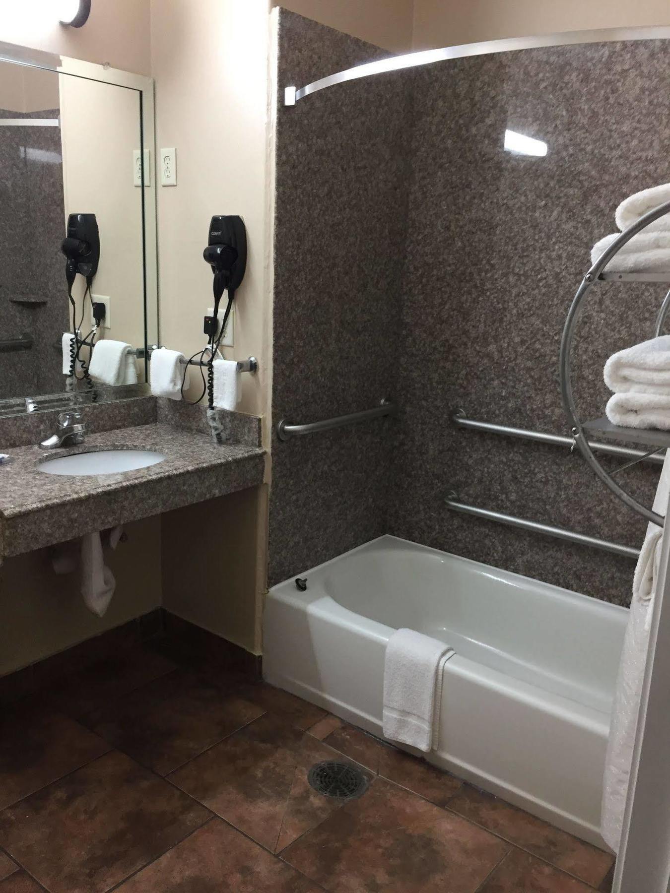 Scottish & Timber Creek, Houston, Tx 2* Houston