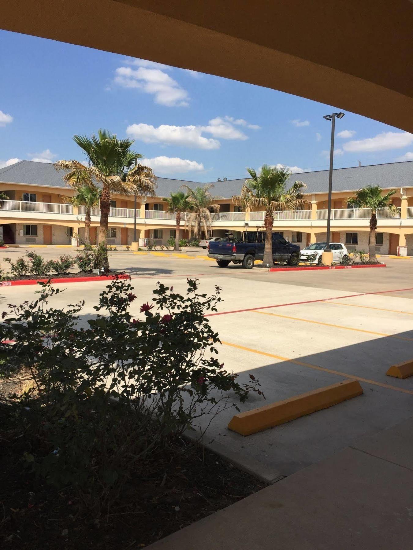 Motel Scottish & Timber Creek, Houston, Tx 2*