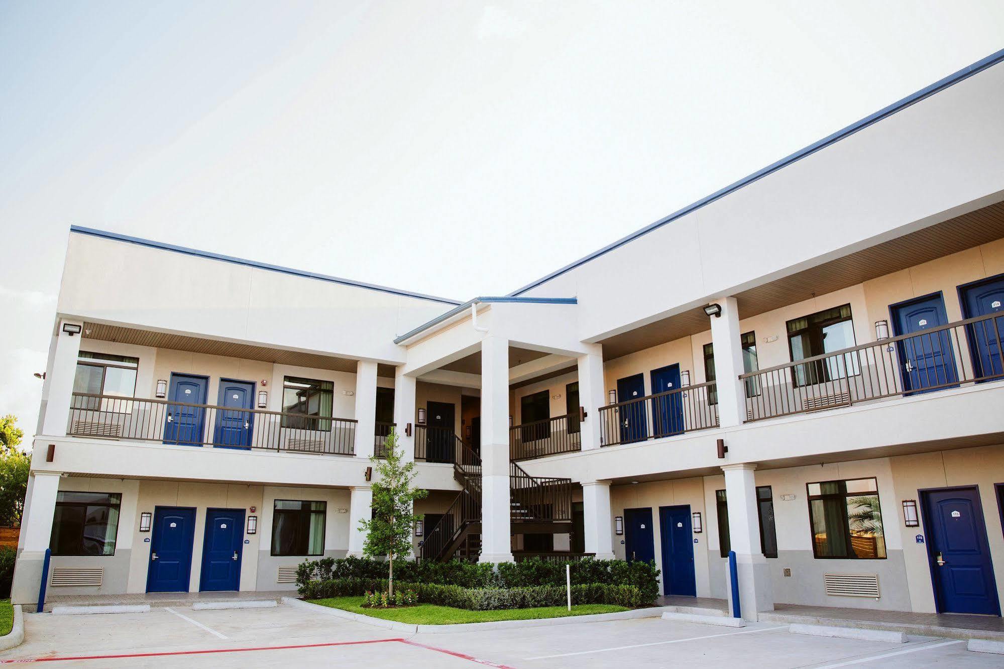 Palace Westpark Blu 2*