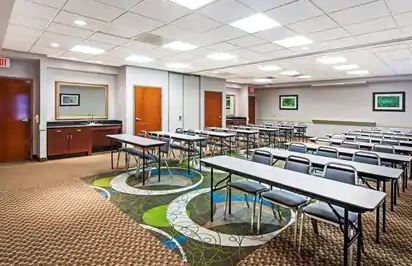Hampton & Houston-westchase Hotel