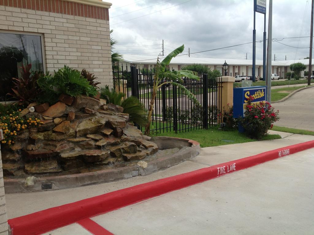 Scottish & Timber Creek, Houston, Tx Motel Houston