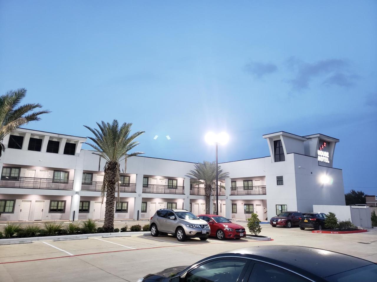 House Hotel Houston