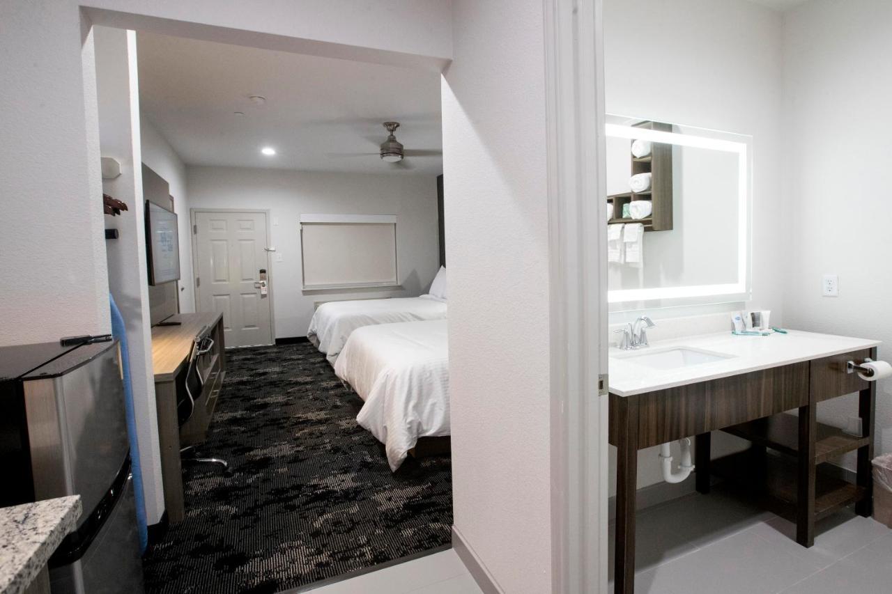 Hotel House