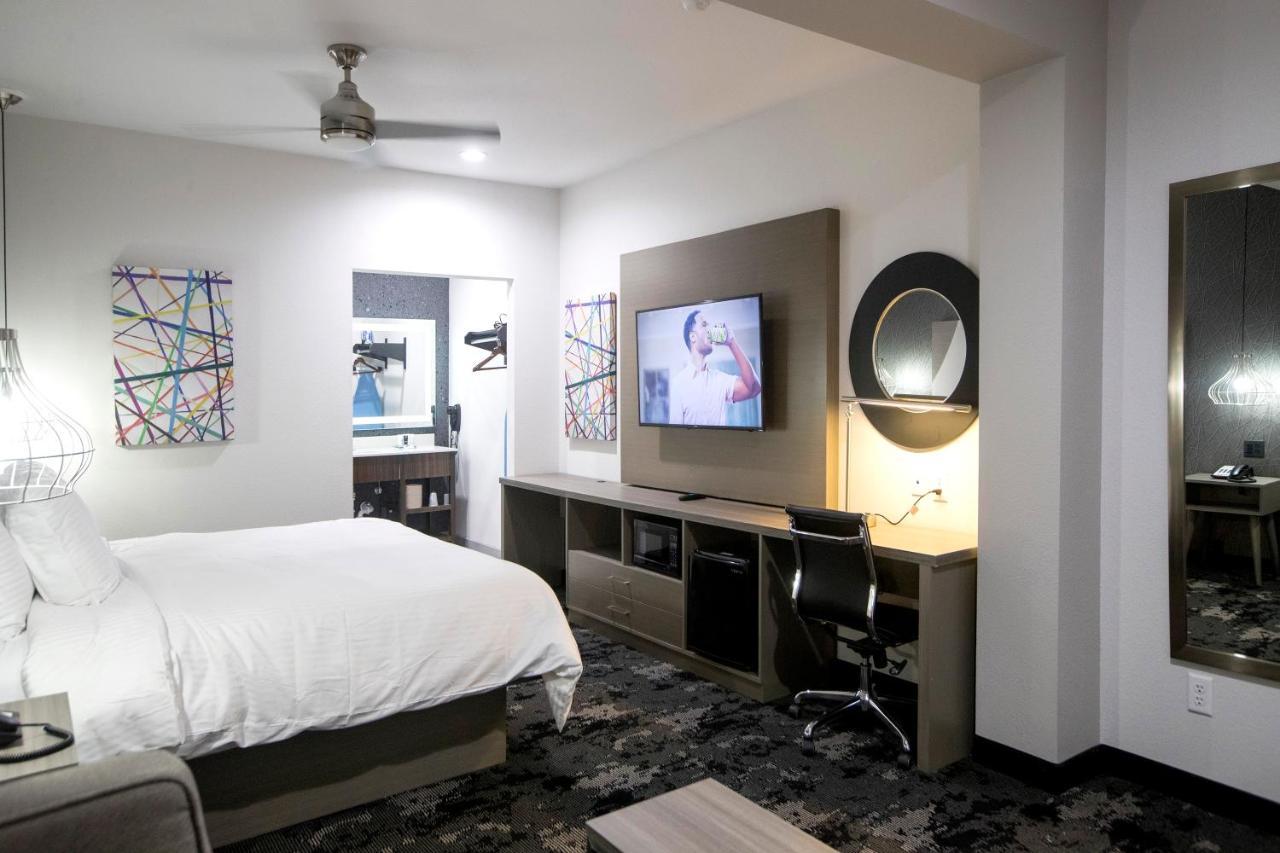 House Hotel Houston