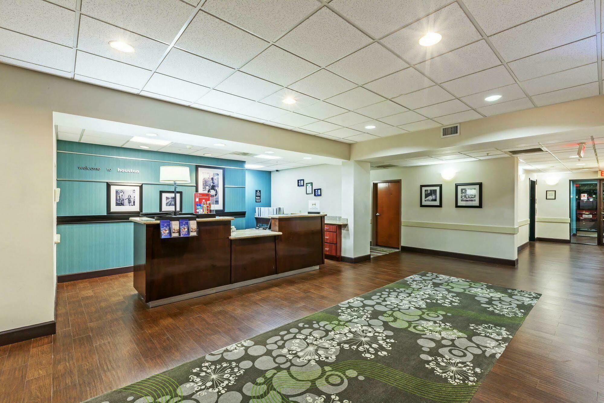 Hotel Hampton & Houston-westchase