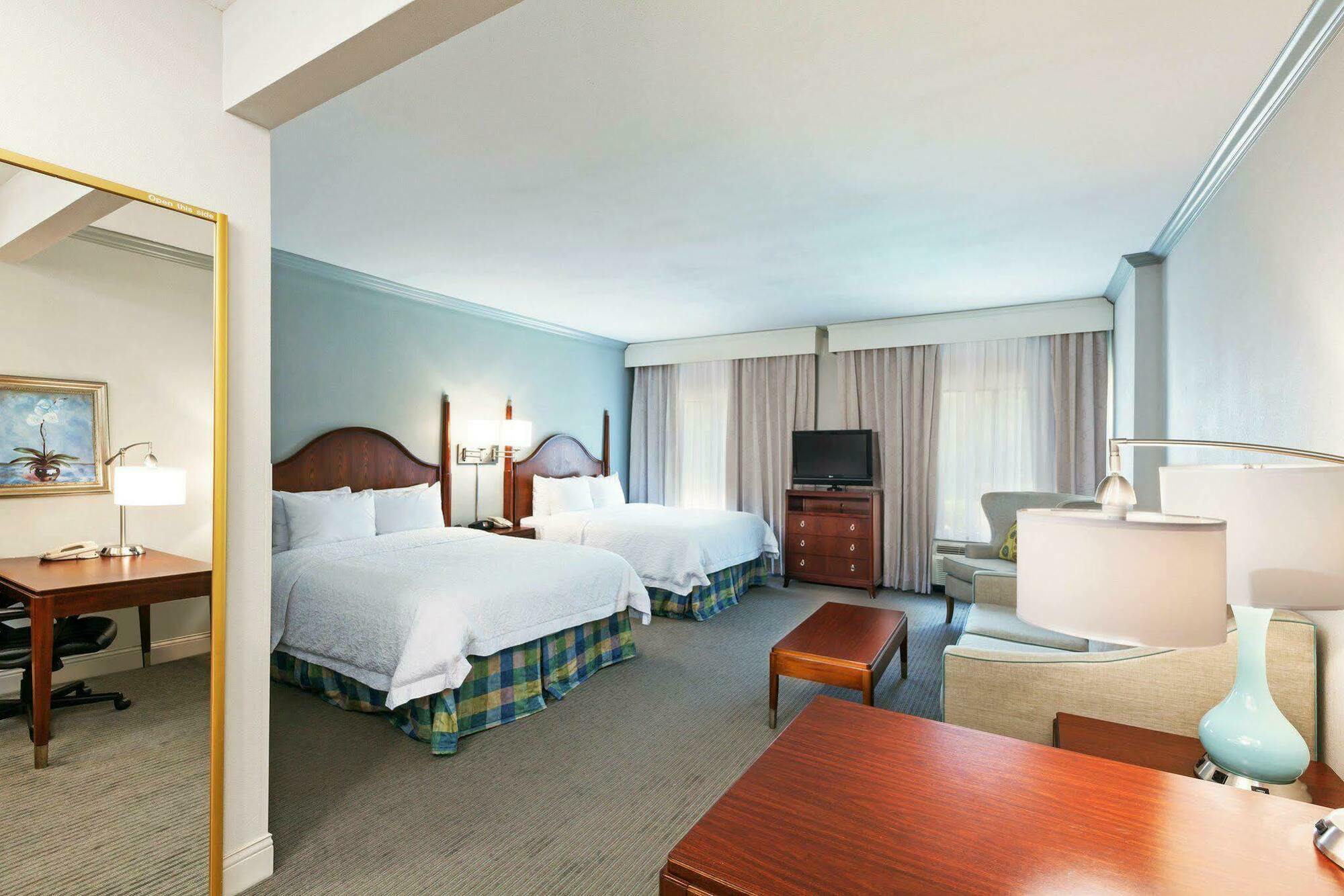 Hampton & Houston-westchase Hotel Houston