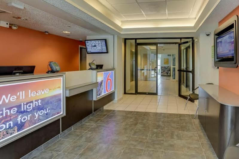 Hotel 6 Houston, Tx