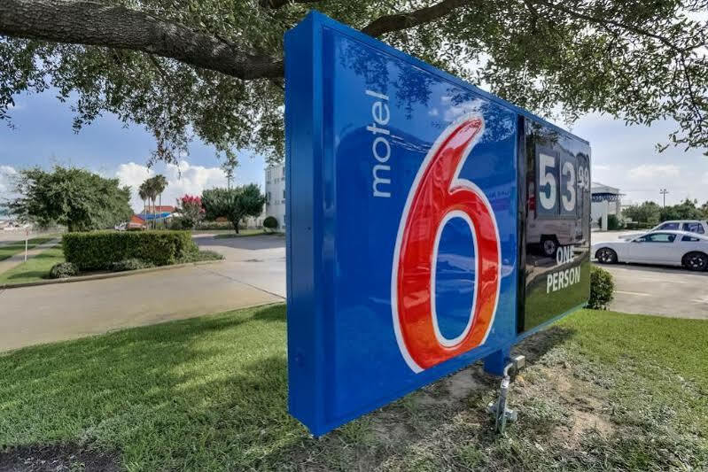 Hotel 6 Houston, Tx 2*