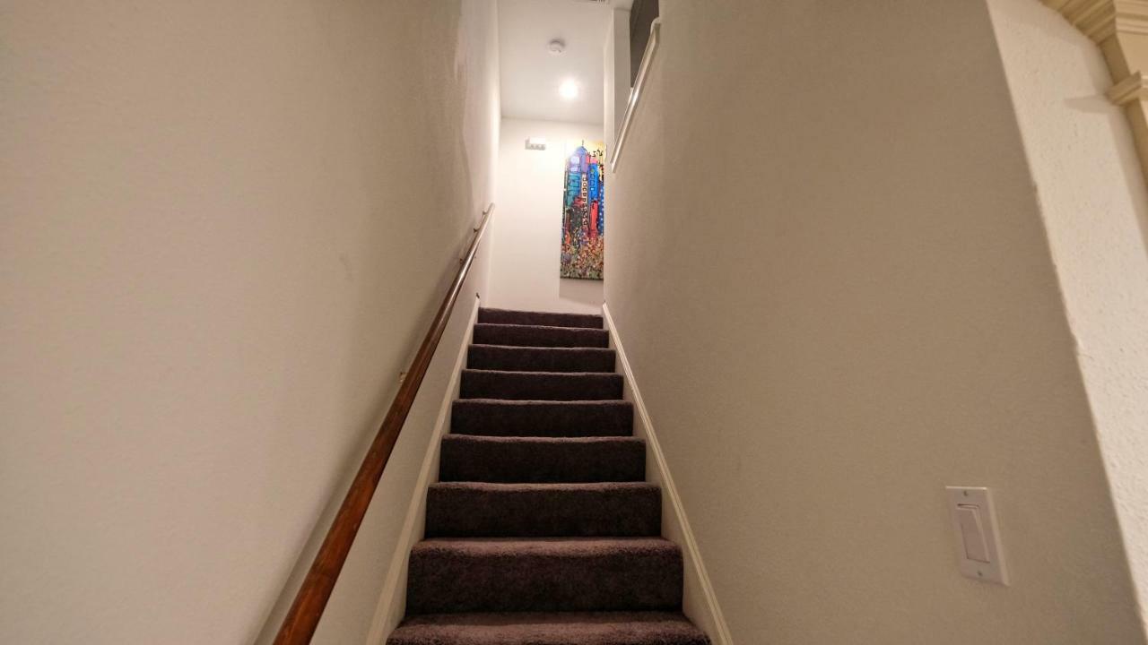 Galleria Area Condo, 2 Bedrooms 2 Story - Ocee