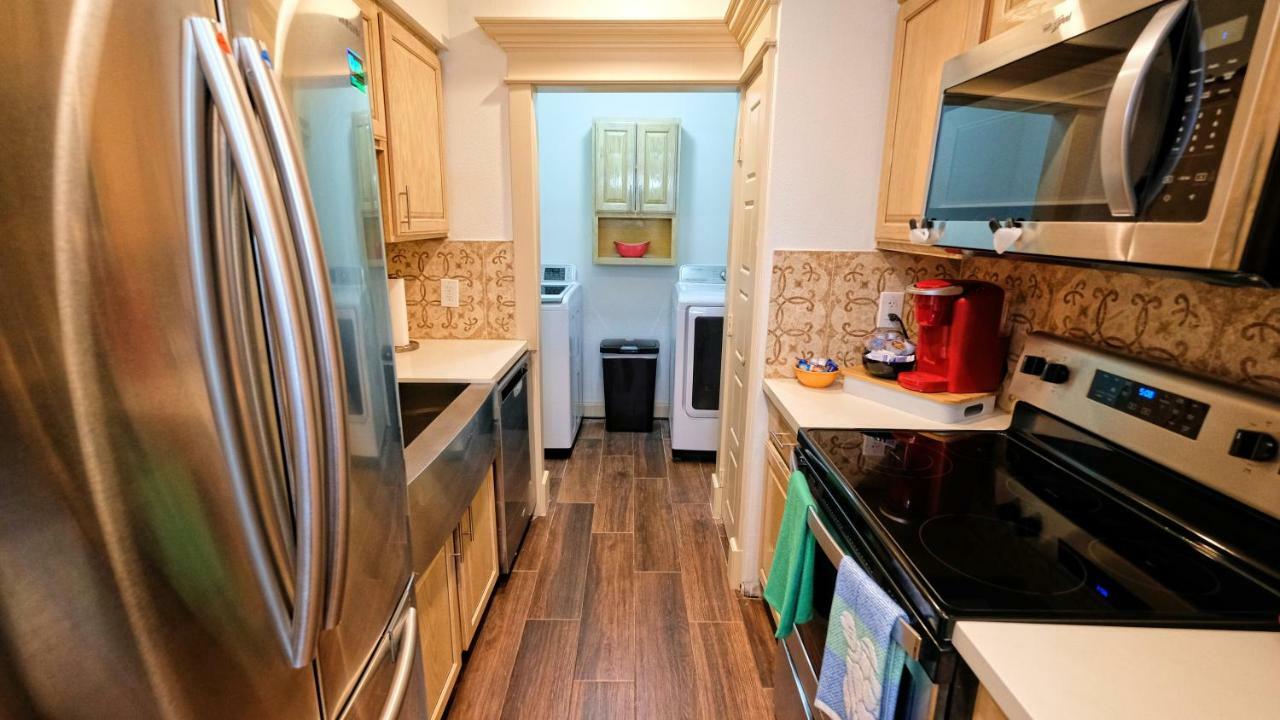 Apartment Galleria Area Condo, 2 Bedrooms 2 Story - Ocee Houston