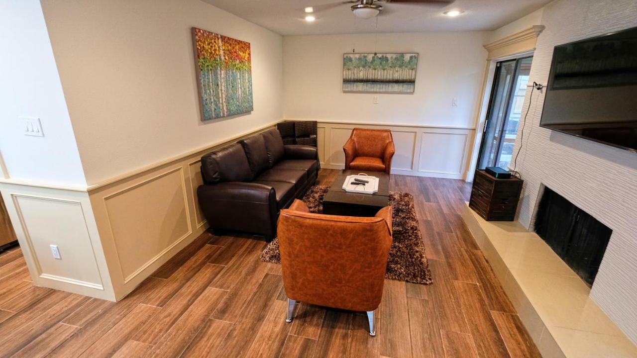 Galleria Area Condo, 2 Bedrooms 2 Story - Ocee Apartment