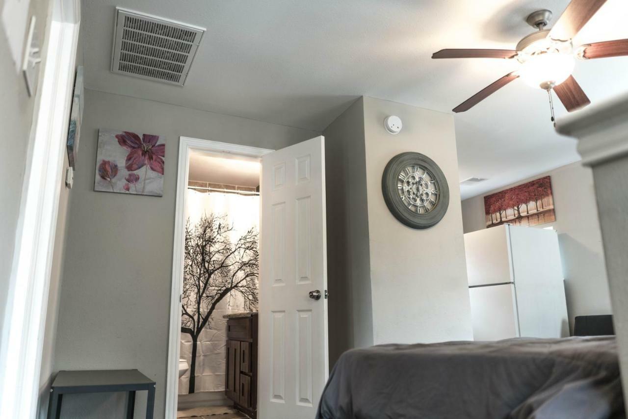 East Downtown Apartment