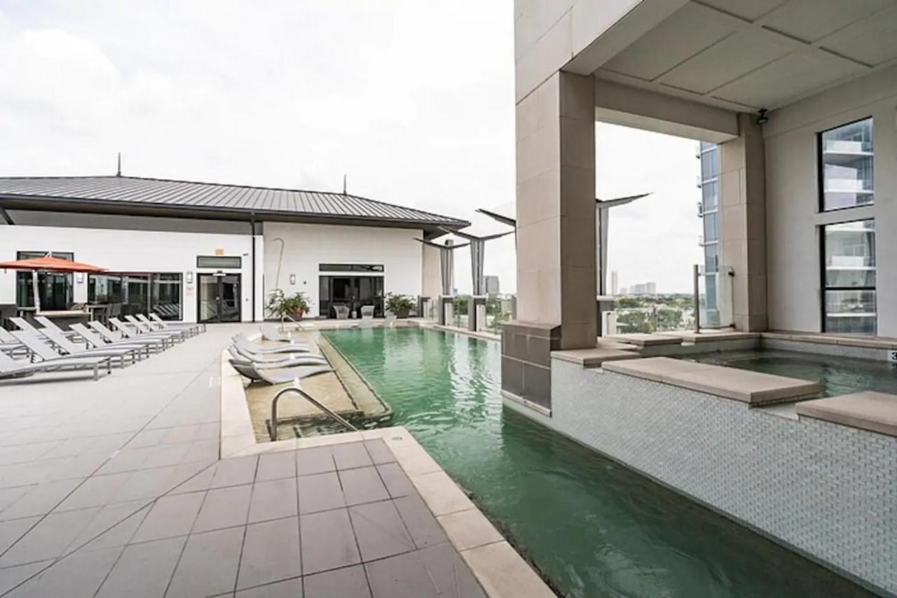 Centrally Located Getaway + Pool *