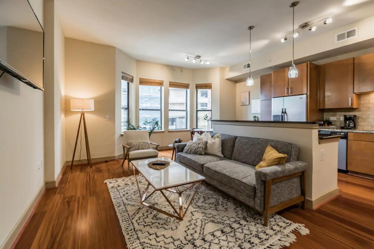 Centrally Located Getaway + Pool Houston