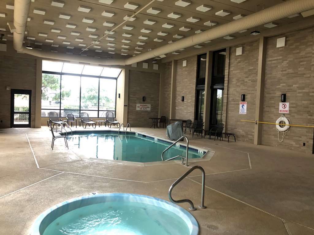 Western Energy Corridor Hotel
